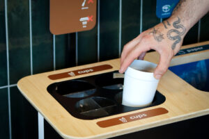retoursysteem herbruikbare koffiebekers kantoor - cupstack