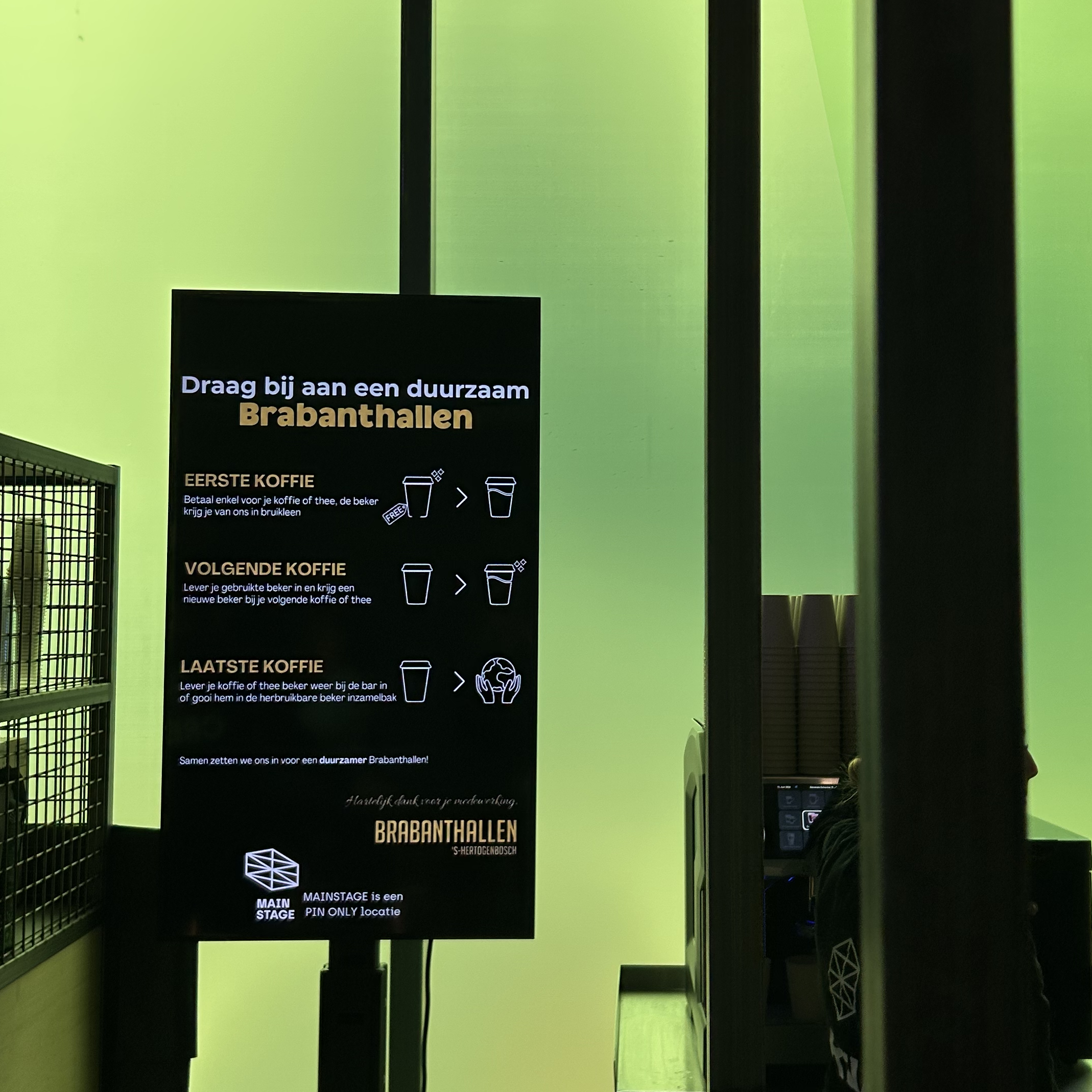 Implementatie retoursysteem herbruikbare bekers evenementenlocatie